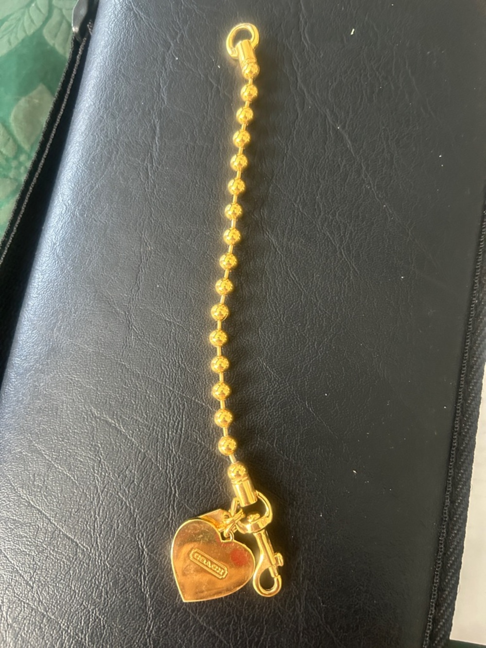 Coach ball chain heart bracelet. Gold tone. - Picture 3 of 6